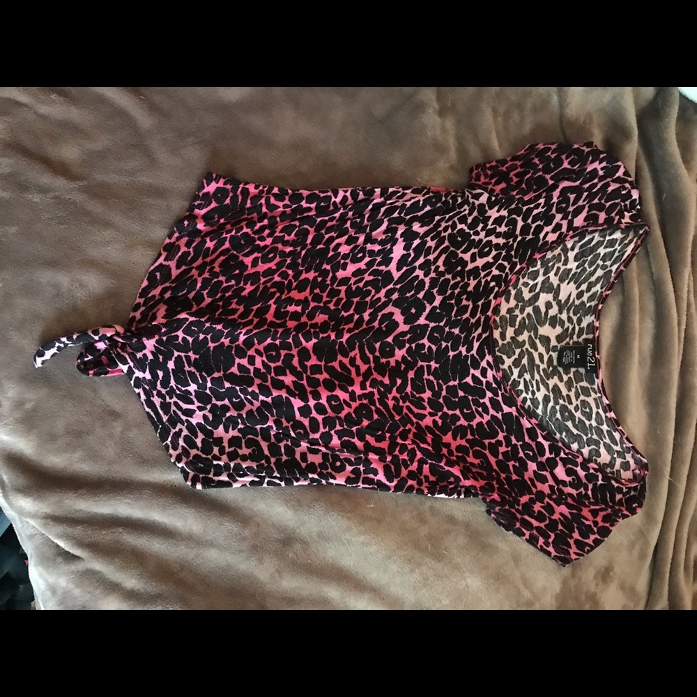 Short sleeve shirt